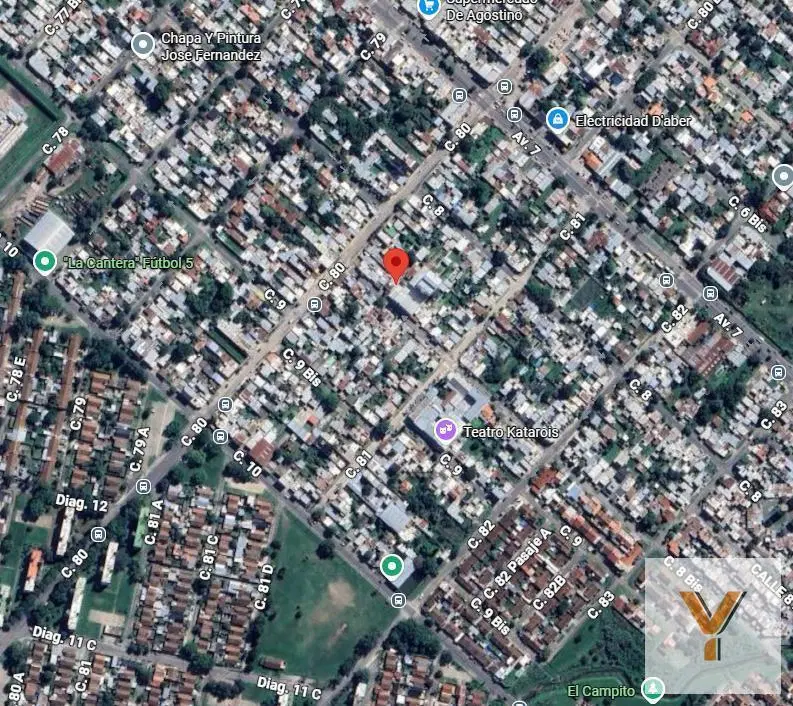 Casa en venta - 4 Dormitorios 1 Baño - La Plata 8