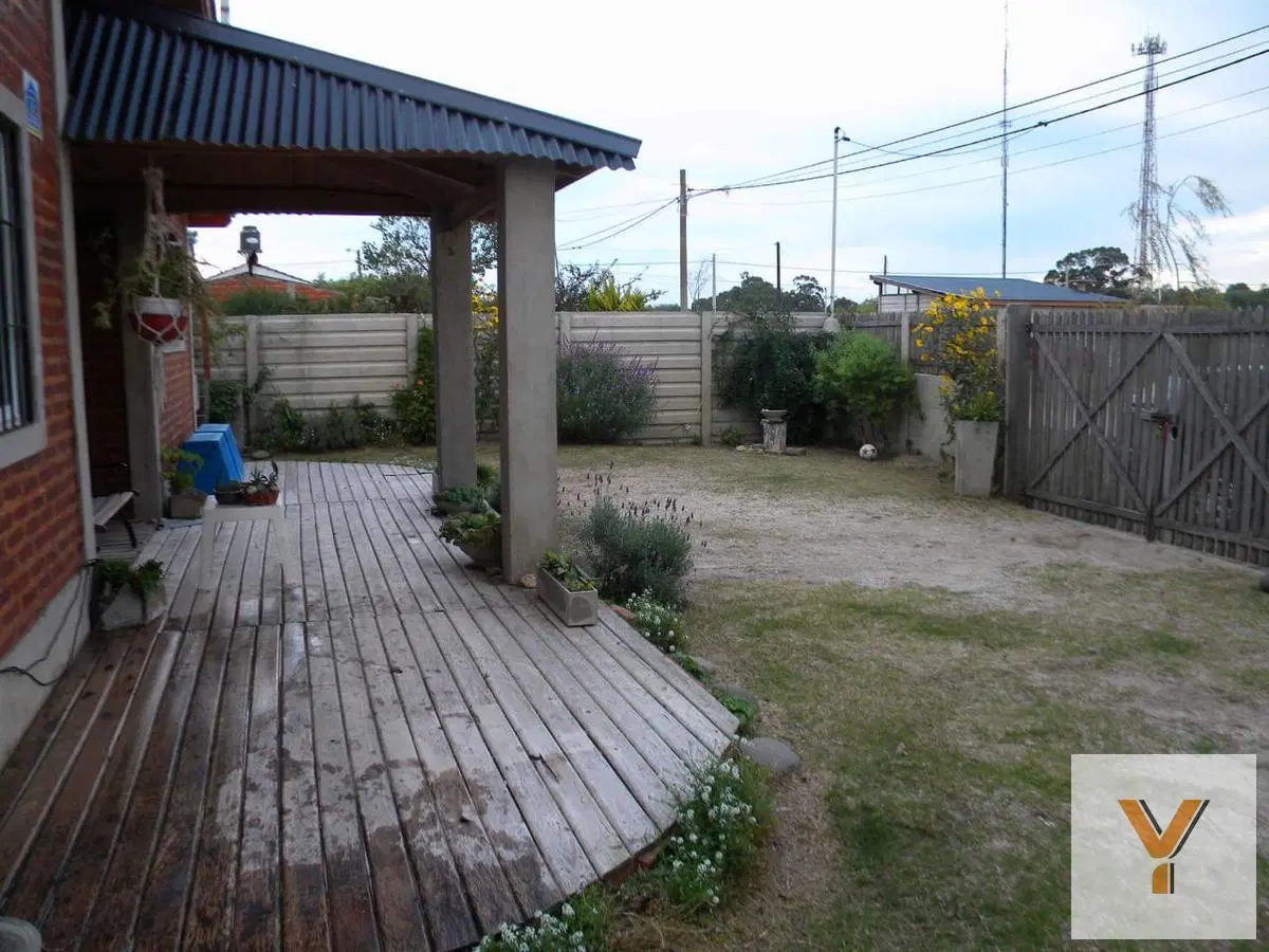 Casa en venta - 6 dormitorios 5 baños - Cochera - 900mts2 - San Bernardo Del Tuyú 4