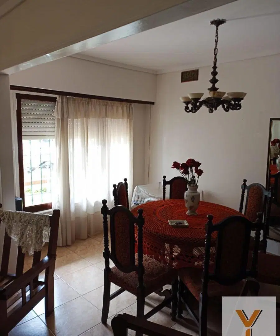 Casa en venta - 3 Dormitorios 3 Baños - Cochera - 284Mts2 - Mar del Plata 3