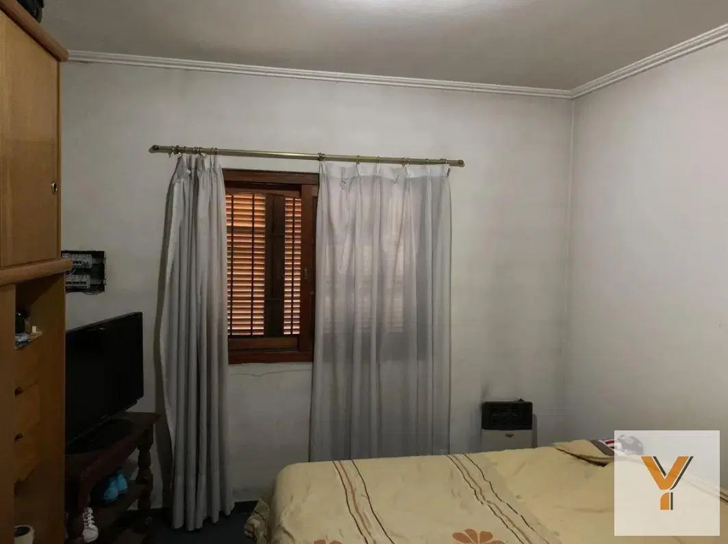 Casa venta - 2 dormitorios 3 baño - 600mts2 totales - Ringuelet 8