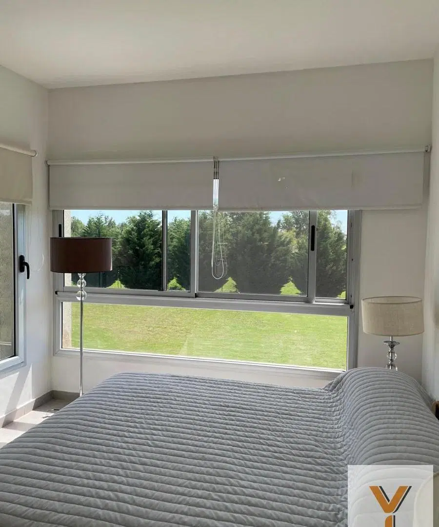 Casa en venta - 3 Dormitorios 3 Baños - San Miguel del Monte 8