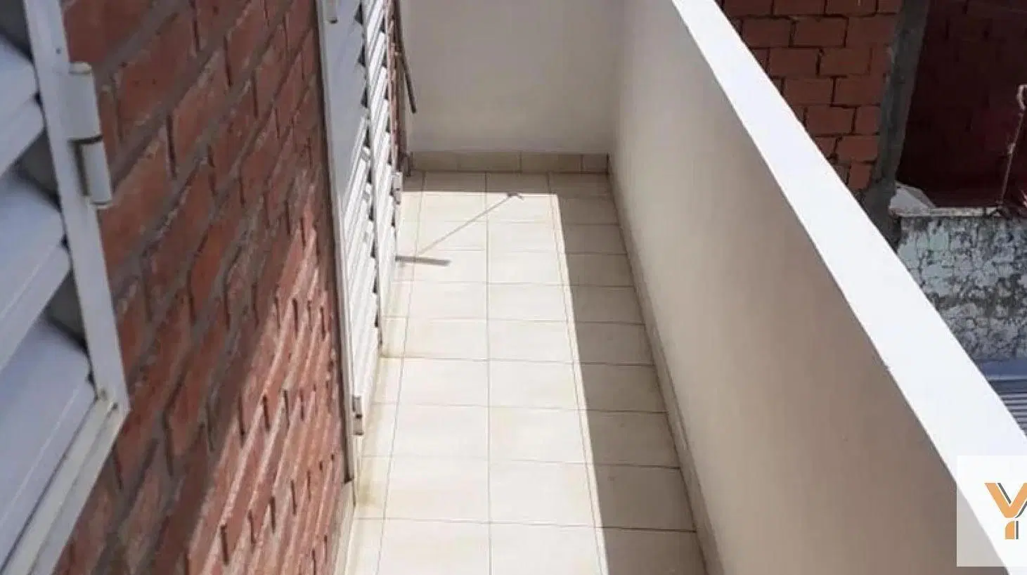 Departamento en venta - 2 Dormitorios 1 Baño - Villa Luzuriaga 3
