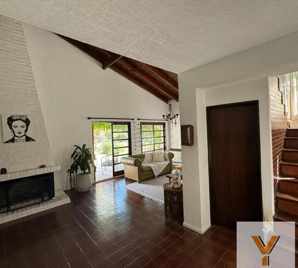Casa en venta - 4 Dormitorios 3 Baños - Cochera - 800Mts2 - Pilar 2