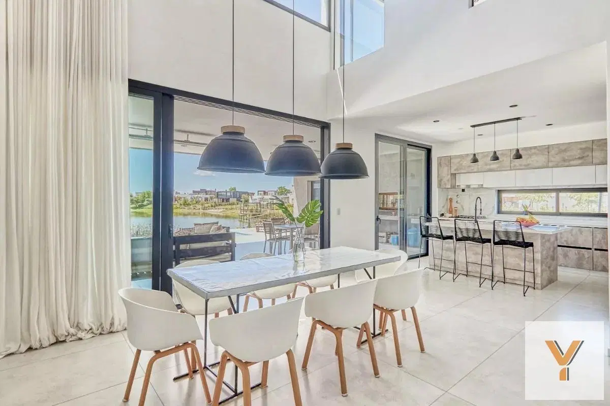 Casa en venta - 5 Dormitorios 5 Baños - 820Mts2 - El Canton, Escobar 2