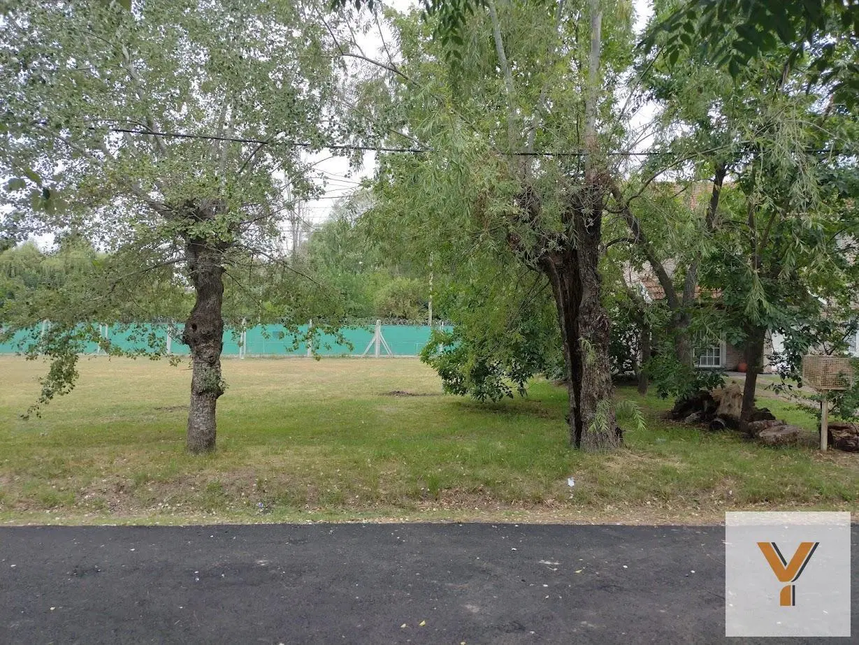 Terreno en venta - 374Mts2 - Las Brisas Country Club, Pilar 2