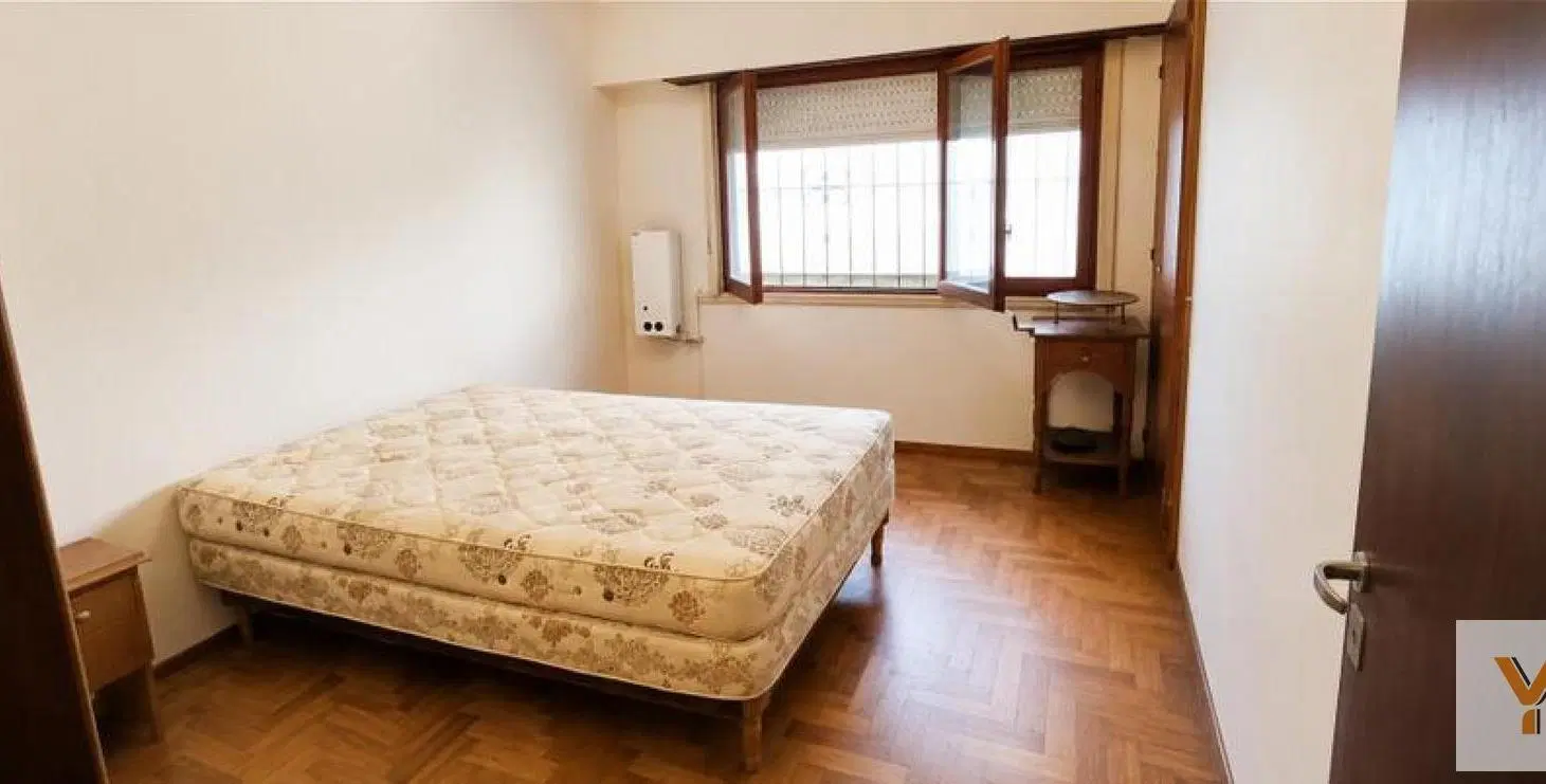 Casa en Venta - 4 Dormitorios 2 Baños - 201mts - Mar Del Plata 2