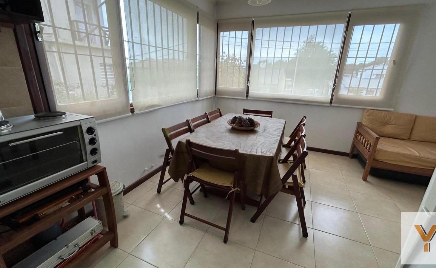 Foto de Departamento en venta - 2 Dormitorios 1 Baño - Villa Gesell, imagen 3