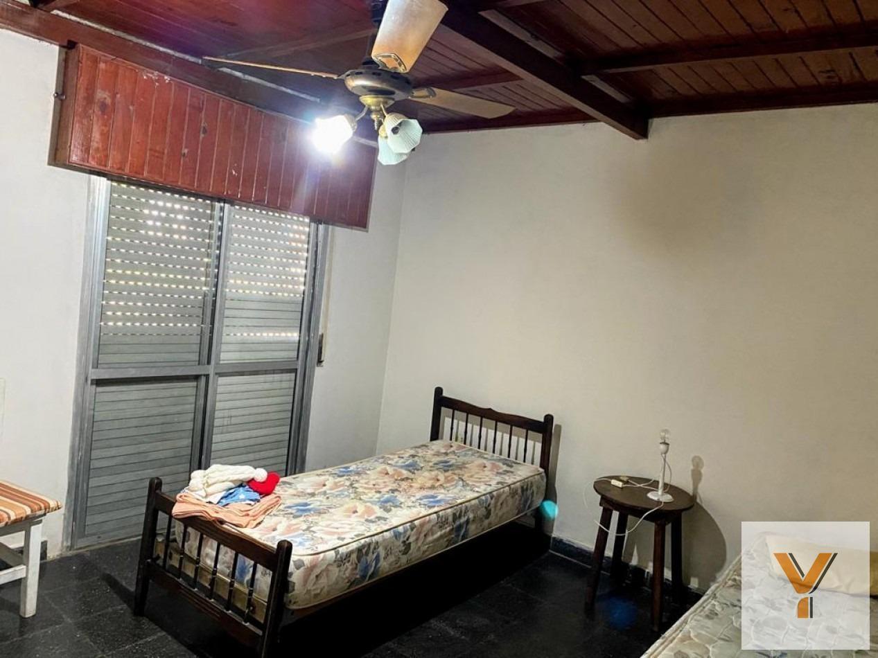 Foto de Casa en venta - 2 Dormitorios 1 Baño - 304mts2 - Saladillo, imagen 3