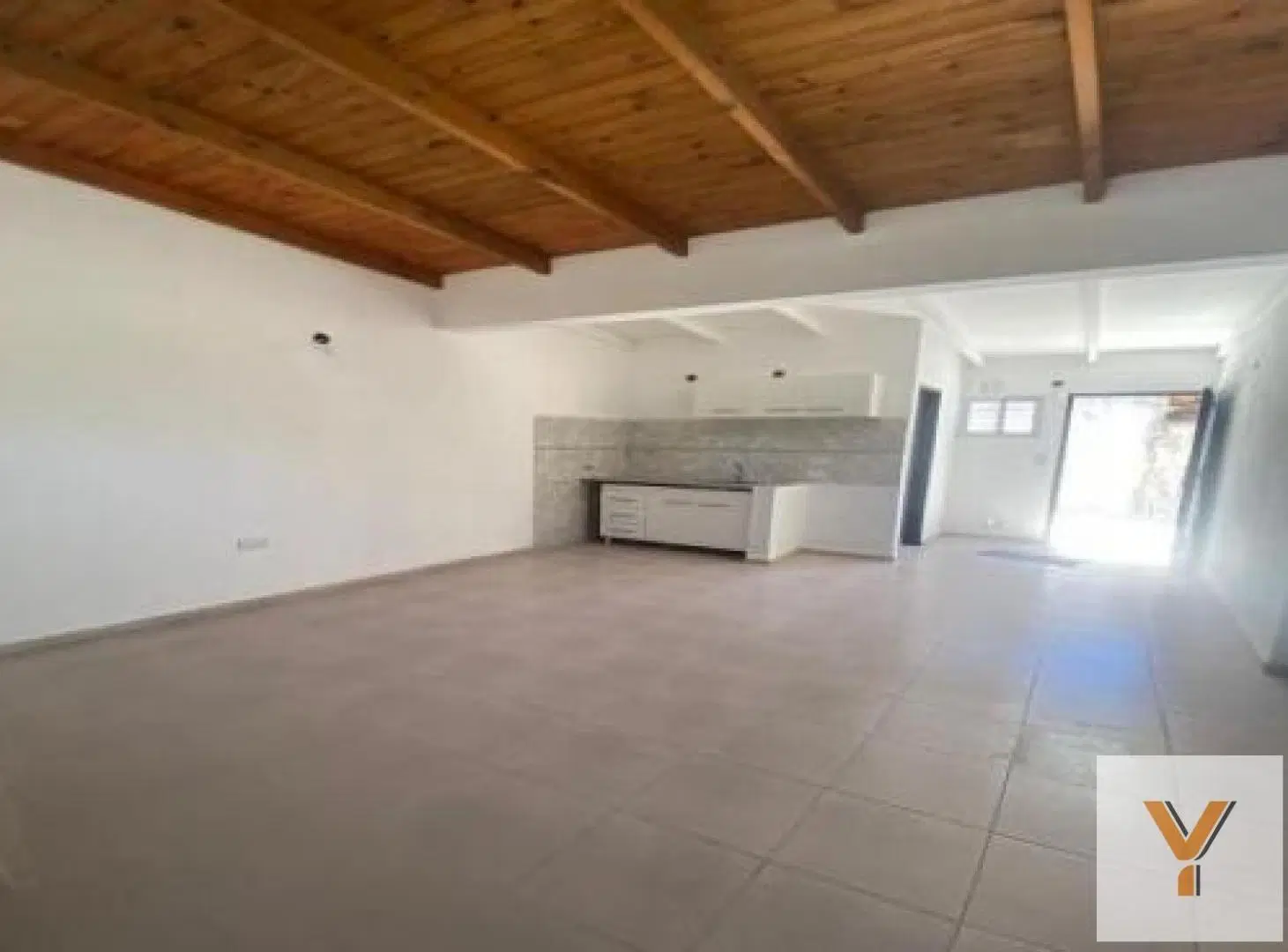 PH en venta - 2 Dormitorios 1 Baño - Patio - Cochera - 70mts2 - City Bell, La Plata 2