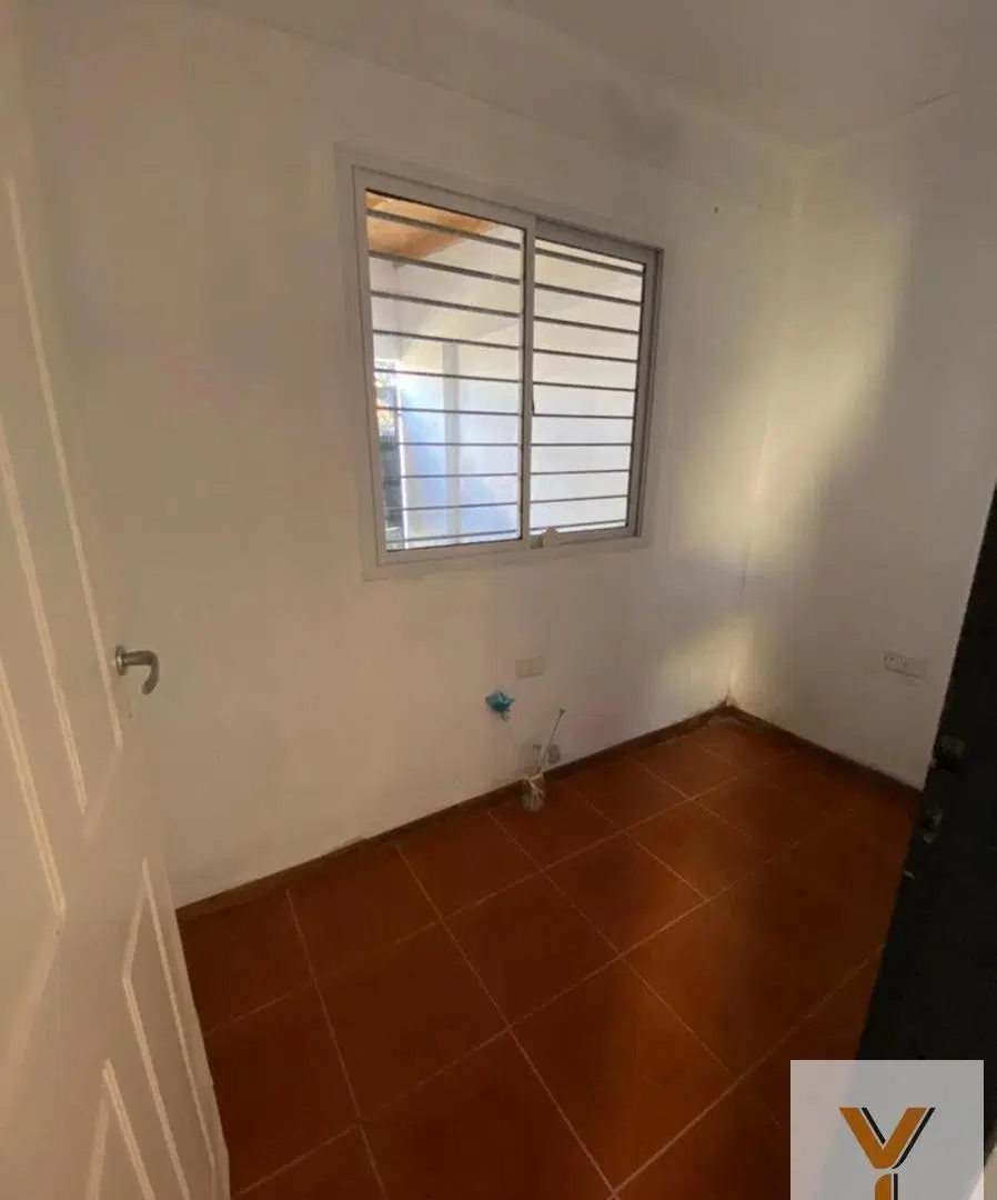 PH en venta - 2 Dormitorios 1 Baño - Patio - Cochera - 70mts2 - City Bell, La Plata 1