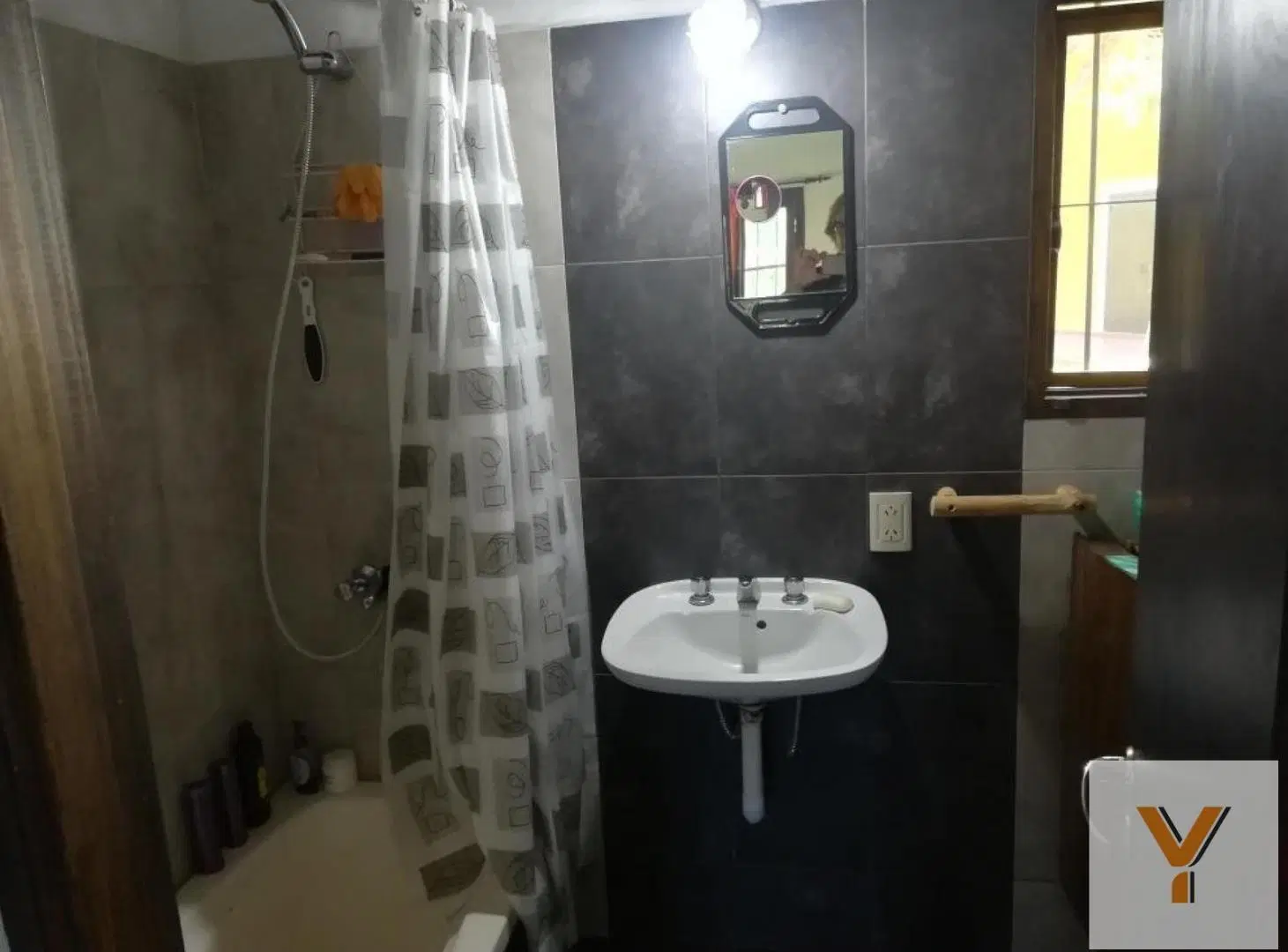 Casa en venta - 2 Dormitorios 3 Baños - Cochera - Costa del Este 5