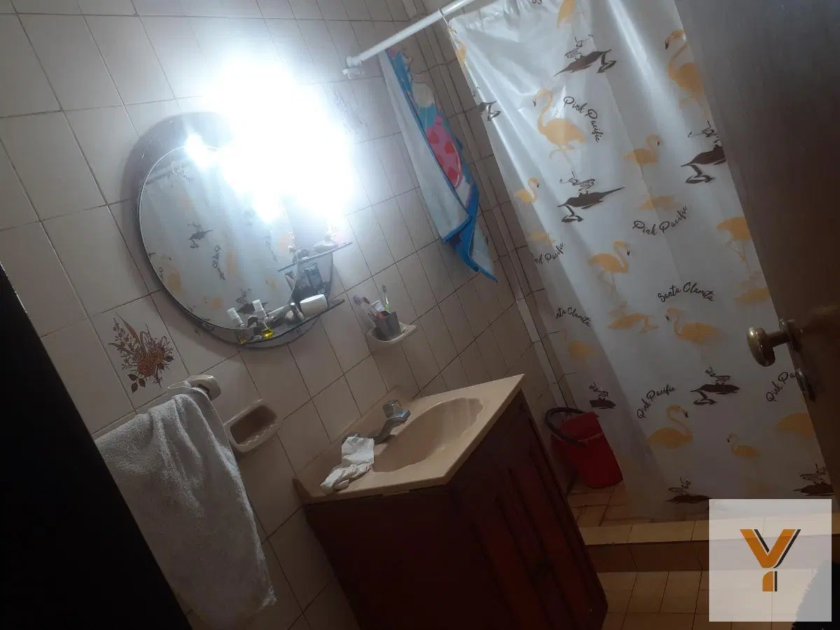 Casa en venta - 2 dormitorios 2 baños - local - patio - 300mts2- Tortuguitas 8