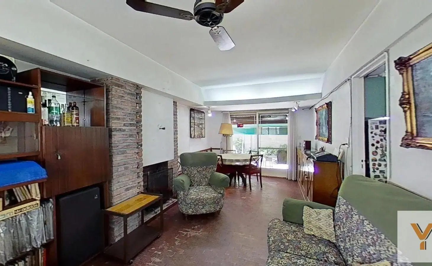 Casa en venta - 3 Dormitorios 2 Baños - Cochera - 186Mts2 - Hurlingham 3