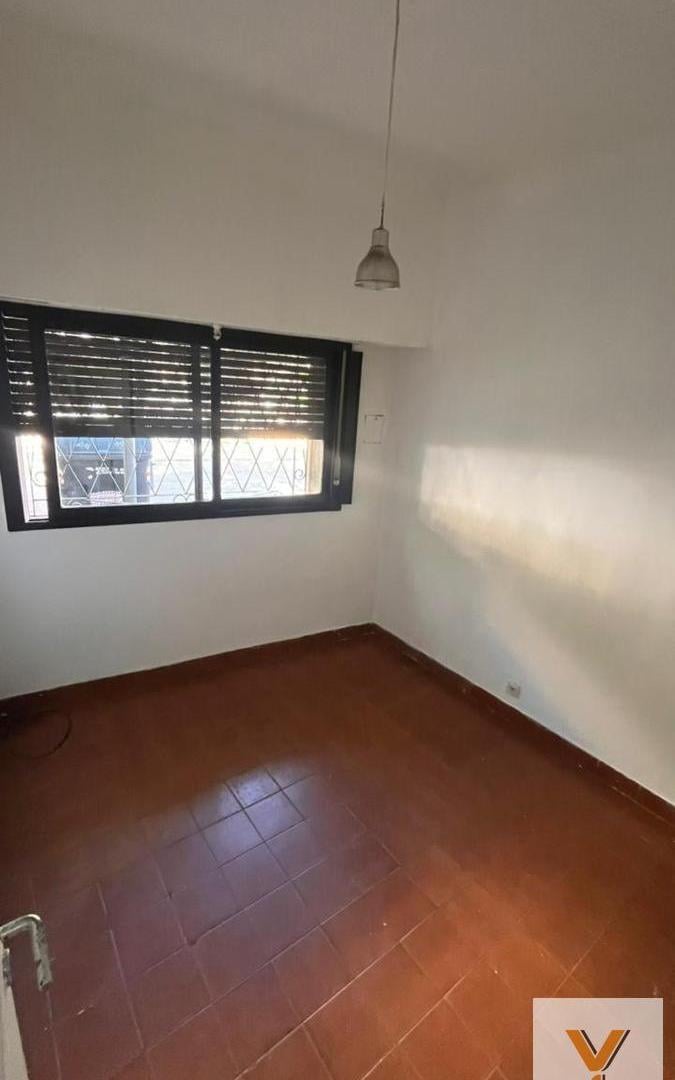 Foto de PH en Venta - 2 Dormitorios 1 Baño - 90mts - Barracas, imagen 4