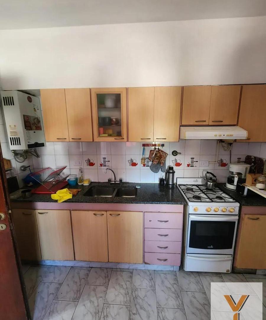 Foto de Departamento en Venta - 3 Dormitorios 2 Baños - 96mts - Villa Lugano, imagen 3