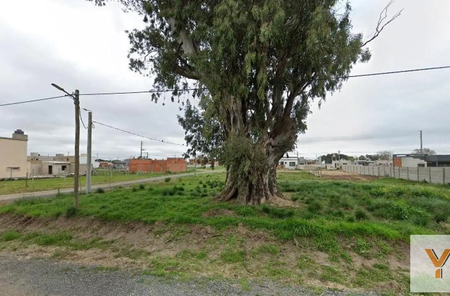 Terreno en venta - 261Mts2 - Alejandro Petión 4