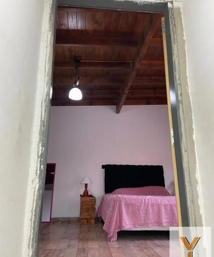 Casa en venta - 3 Dormitorios 2 Baños - Claypole 3