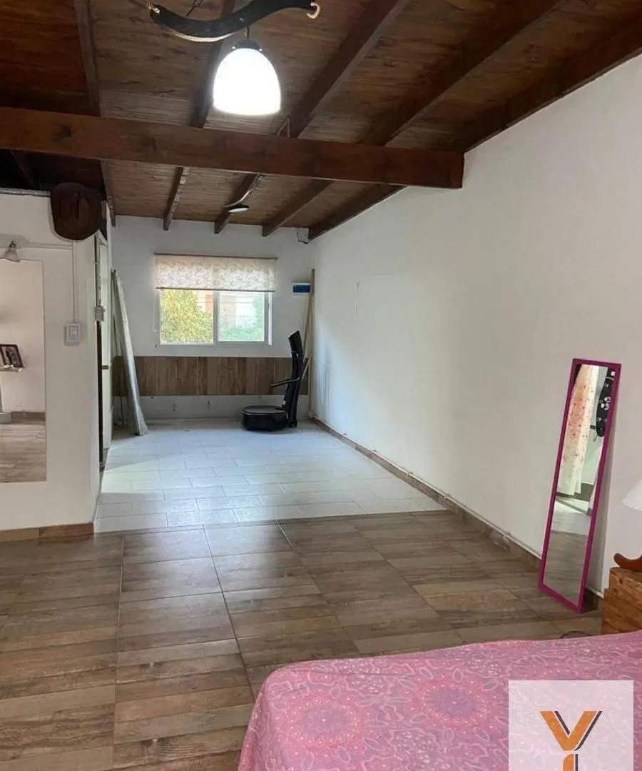 Casa en venta - 3 Dormitorios 2 Baños - Claypole 1