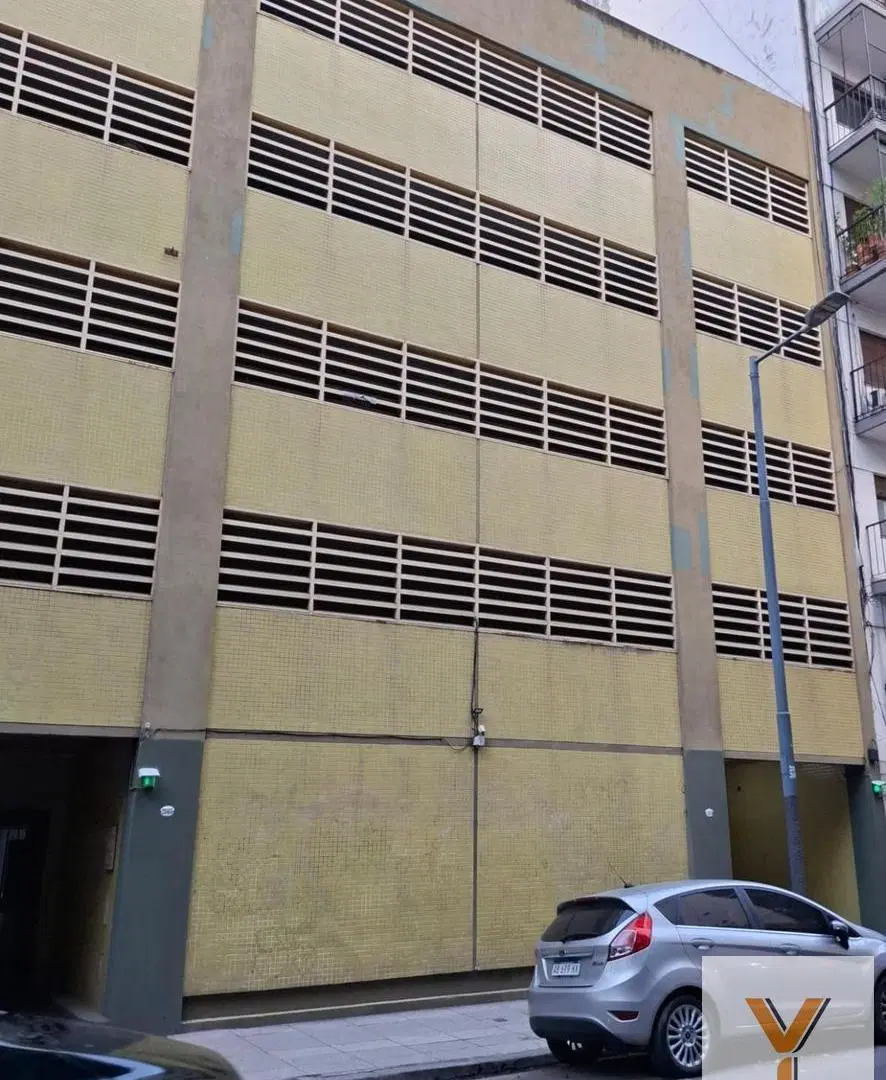 Cochera en venta - 13Mts2 - Palermo 3