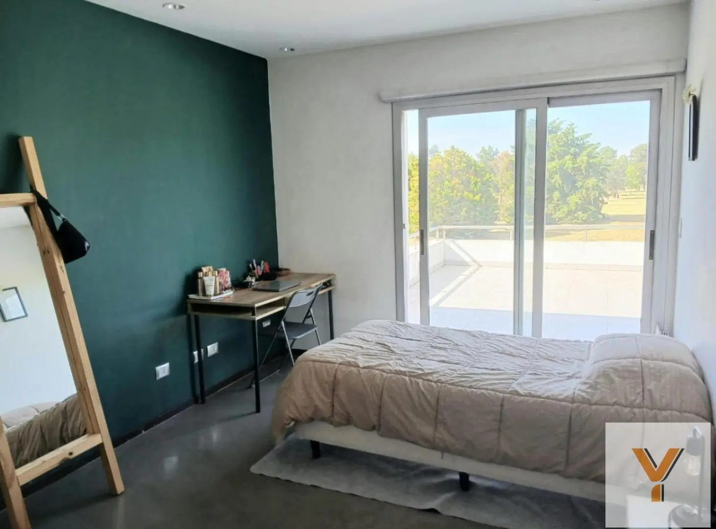 Casa en venta - 6 Dormitorios 6 Baños - El Venado 3