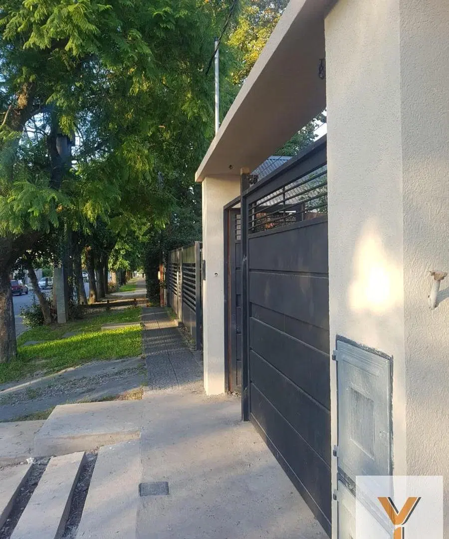 Dúplex en venta - 2 Dormitorios 2 Baños - City Bell 8