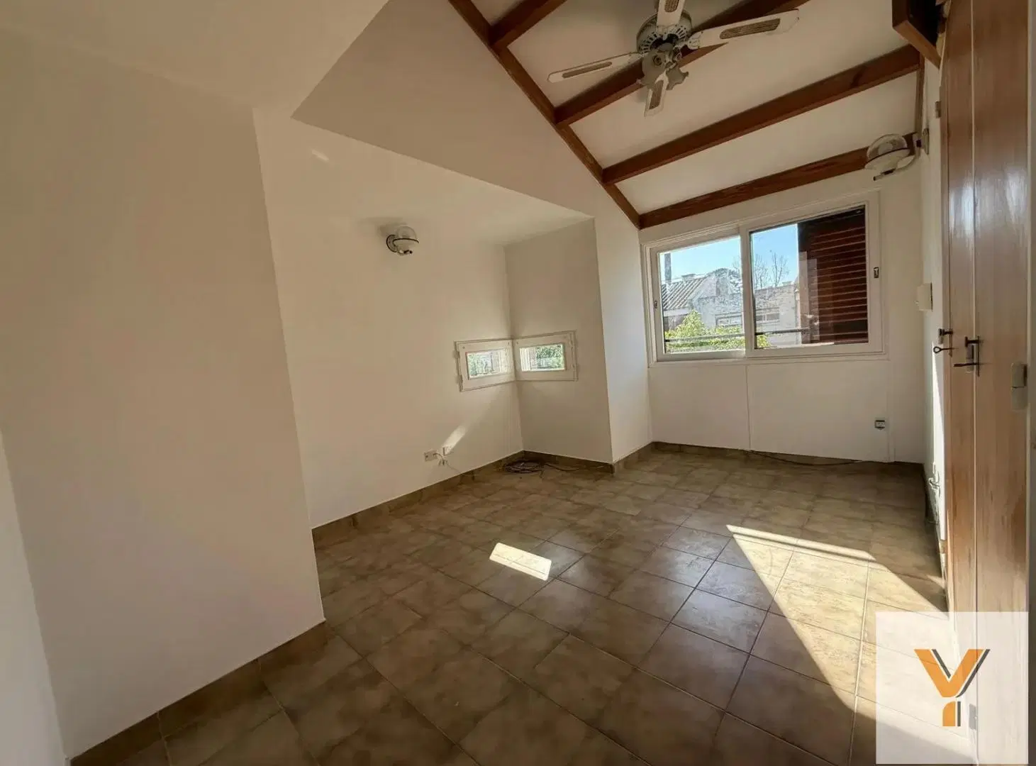 Casa en Venta - 2 Dormitorios 2 Baños - 90mts - Tigre 3