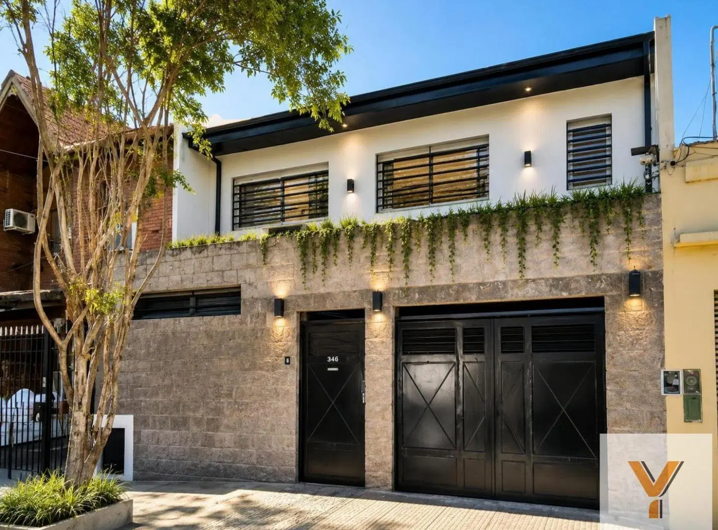 Casa en Venta - 4 Dormitorios 3 Baños - 495mts - Vicente López 5