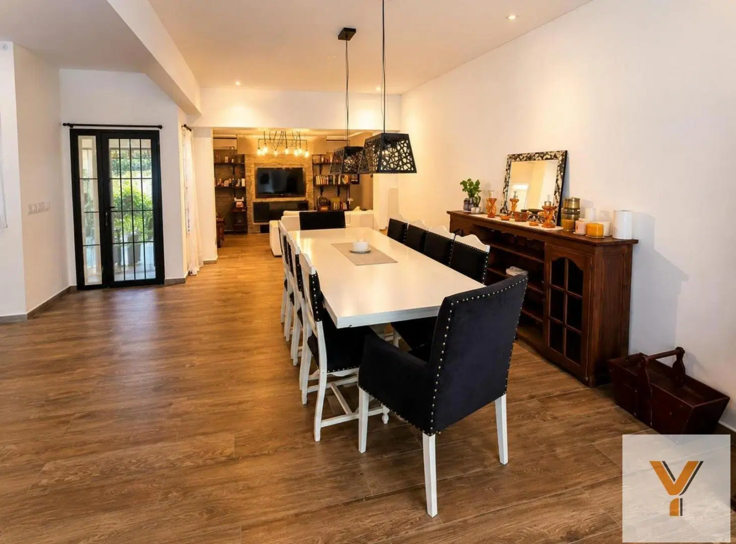Casa en Venta - 4 Dormitorios 3 Baños - 495mts - Vicente López 2