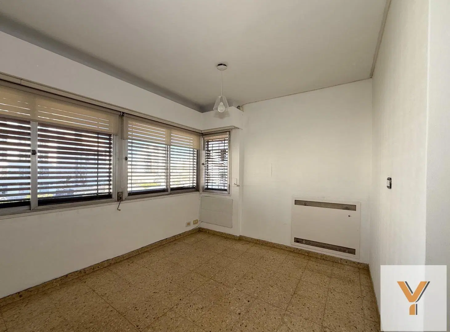 Departamento en Venta - 3 Dormitorios 1 Baño - 96mts - La Plata 2