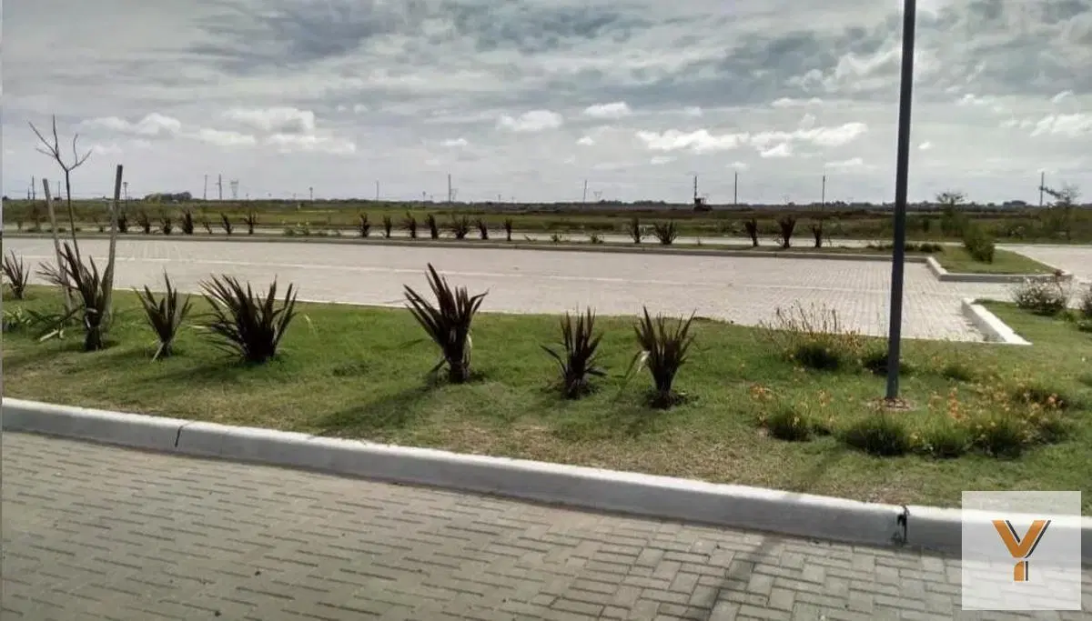 Terreno en venta - 750mts2 - Santa Clara al Sur 3
