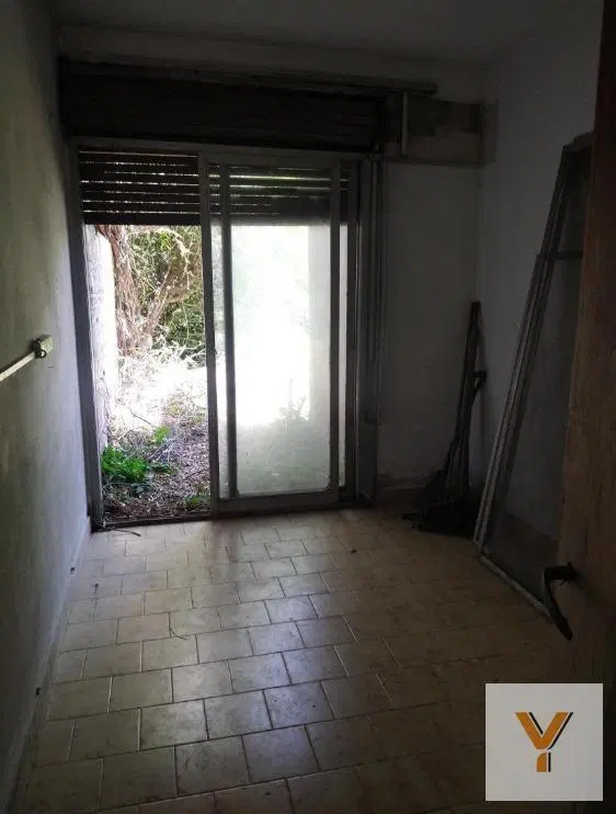 Dúplex en venta- 3 Dormitorios 2 Baños - 248Mts2 - Bernal 3