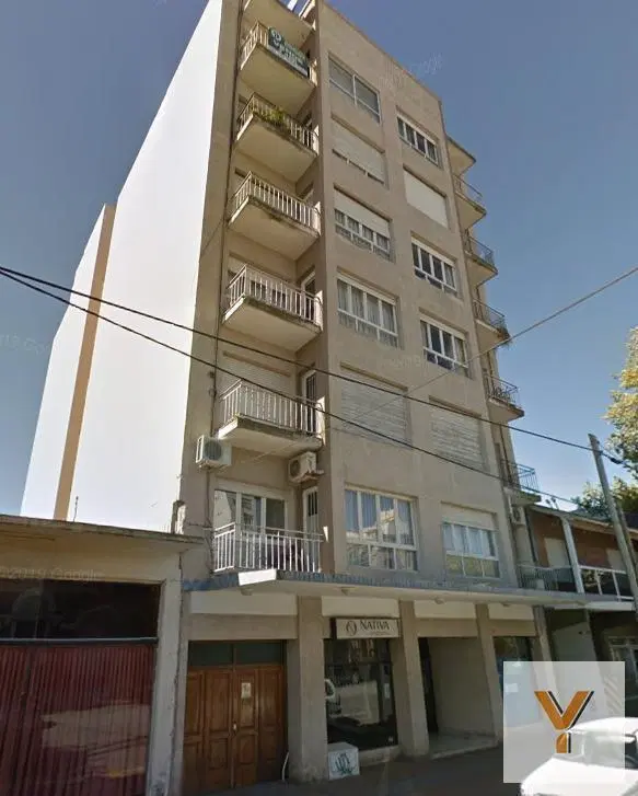 Departamento en venta - 2 Dormitorios 2 Baños - 60Mts2 - Necochea 4