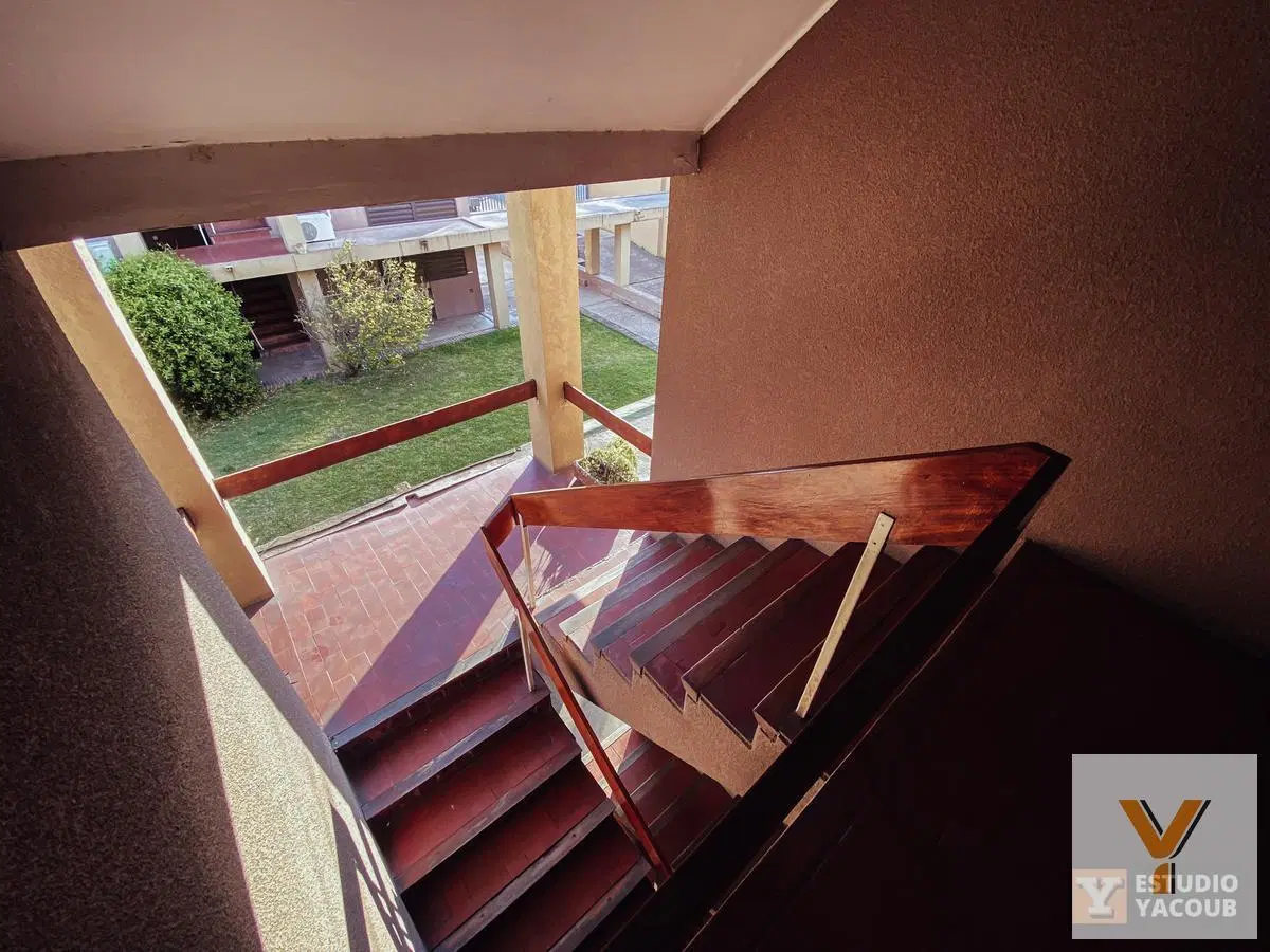 Duplex en venta - 2 dormitorios 1 baño - 85mts2 - La Plata 5