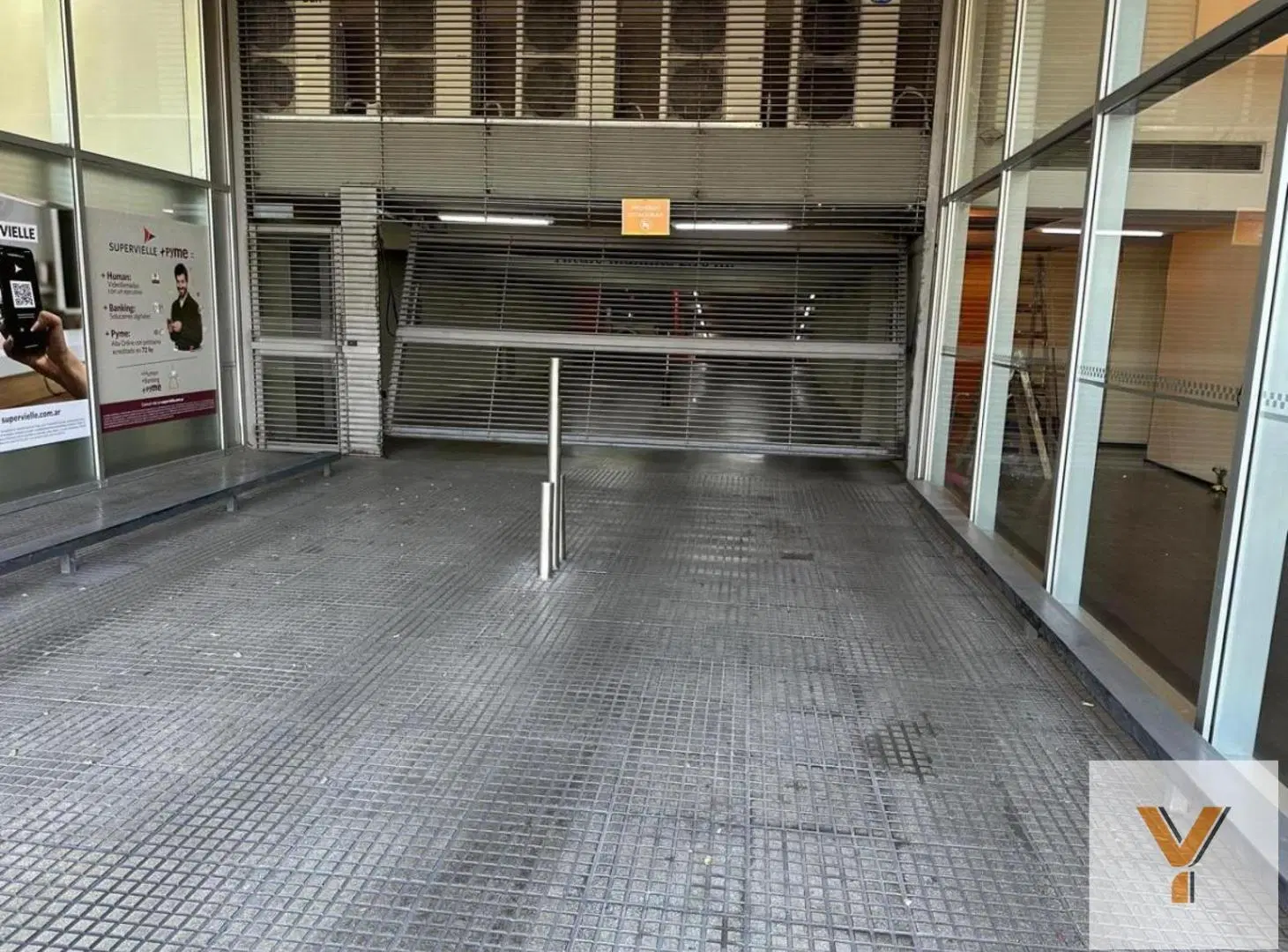 Cochera en venta - 12Mts2 - Chacarita 8