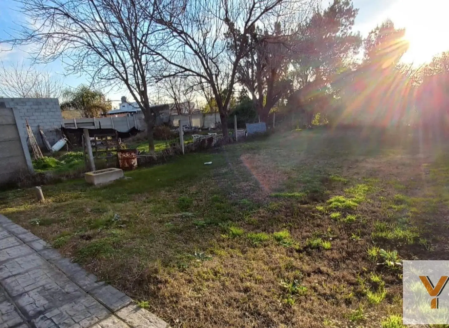 Casa en venta - 2 Dormitorios 1 Baño - 400Mts2 - Manuel B. Gonnet 8