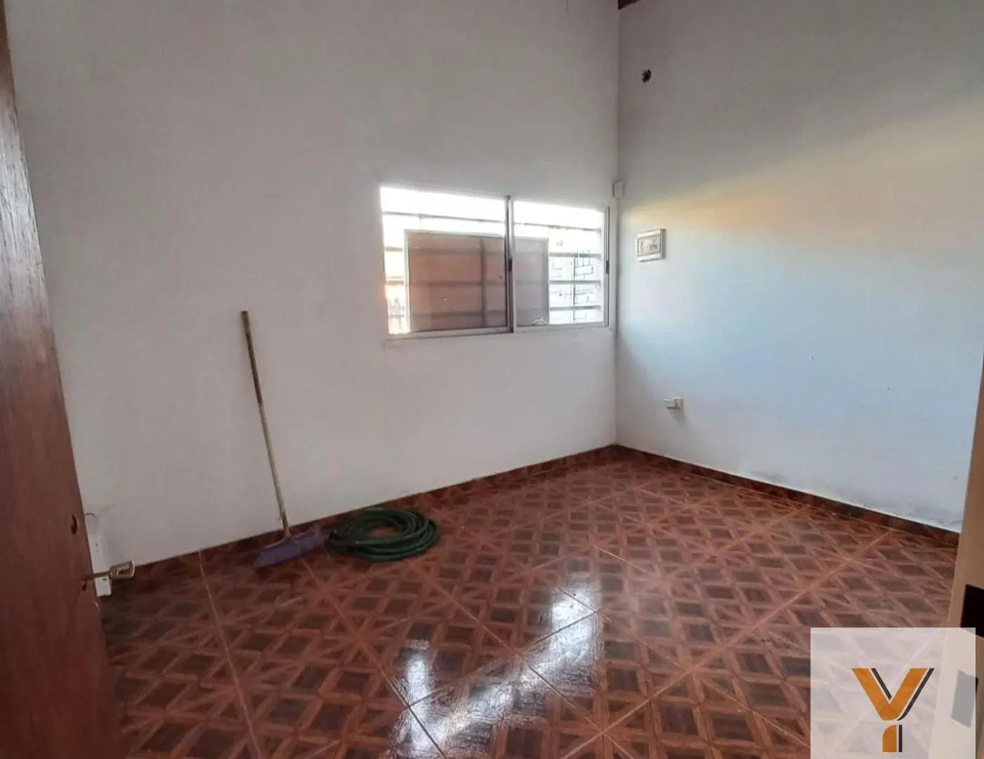 Casa en venta - 2 Dormitorios 1 Baño - 400Mts2 - Manuel B. Gonnet 5