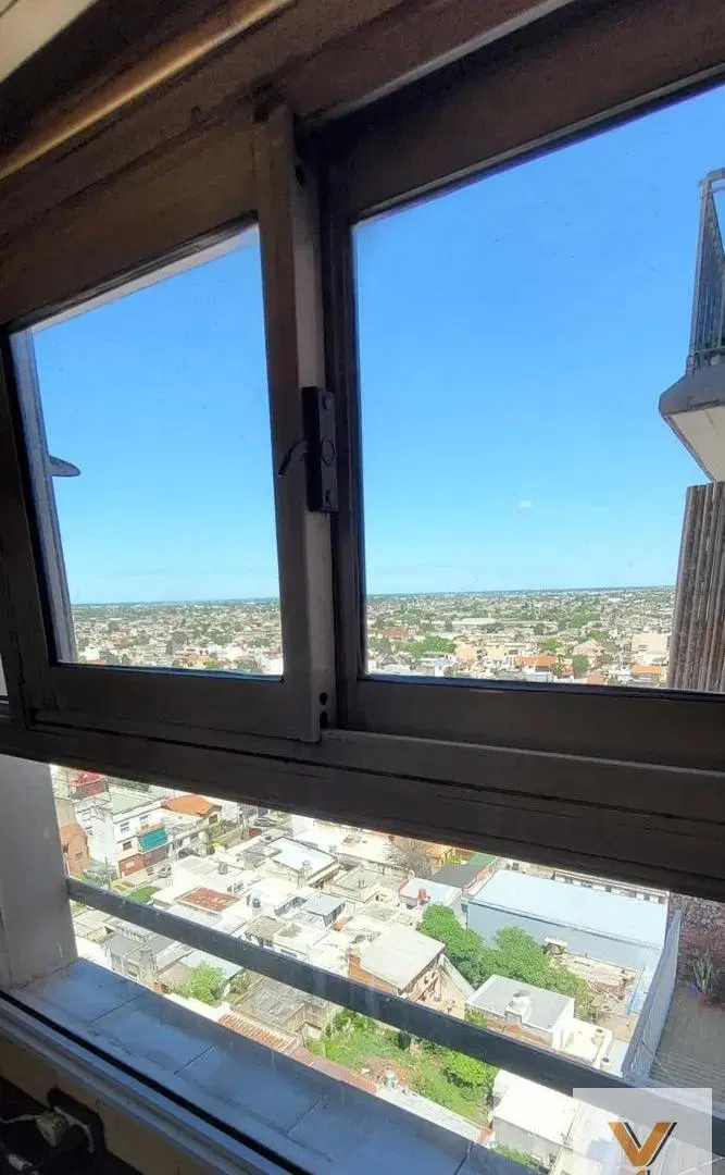Departamento en venta - 2 Dormitorios 1 Baño - Wilde 2