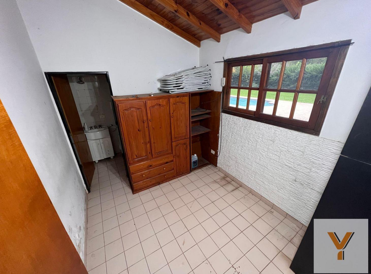 Foto de Casa en venta - 3 Dormitorios 4 Baños - Cochera - 1.500Mts2 - General Rodríguez, imagen 5