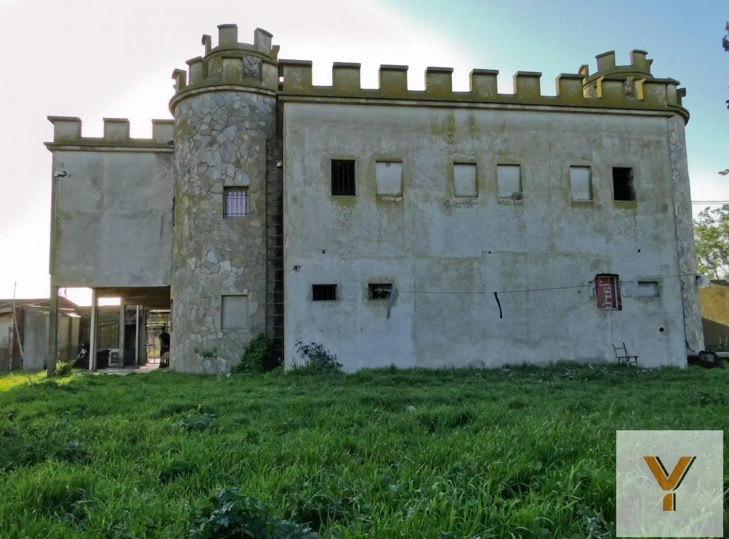 Local en venta - 1 Dormitorio 6 Baños Oficinas - 1060Mts2 - Quequén 4