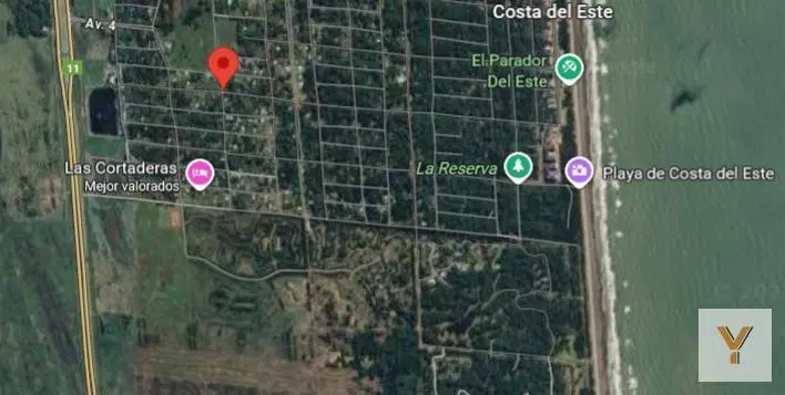 Casa en venta - 3 Dormitorios 1 Baño - Costa del Este 5