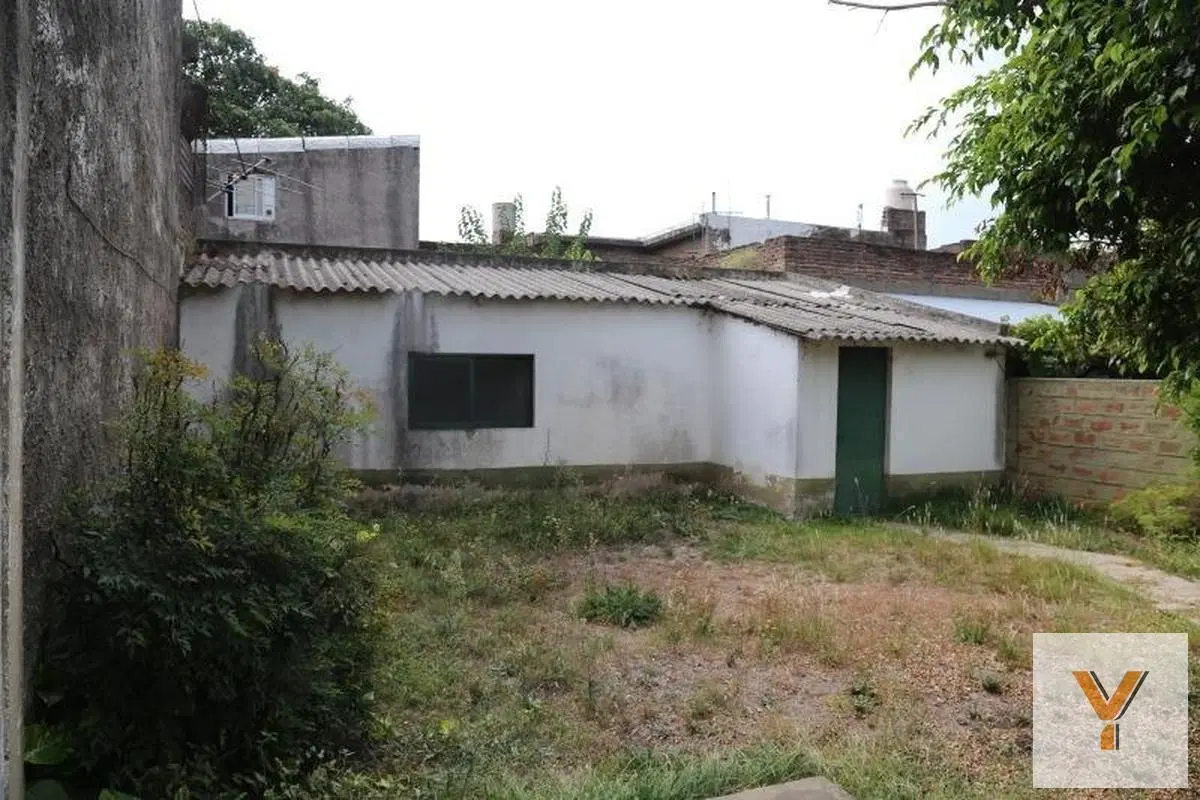Casa en venta - 2 Dormitorios 1 Baño 2 Locales - 125Mts2 - El Palomar 5