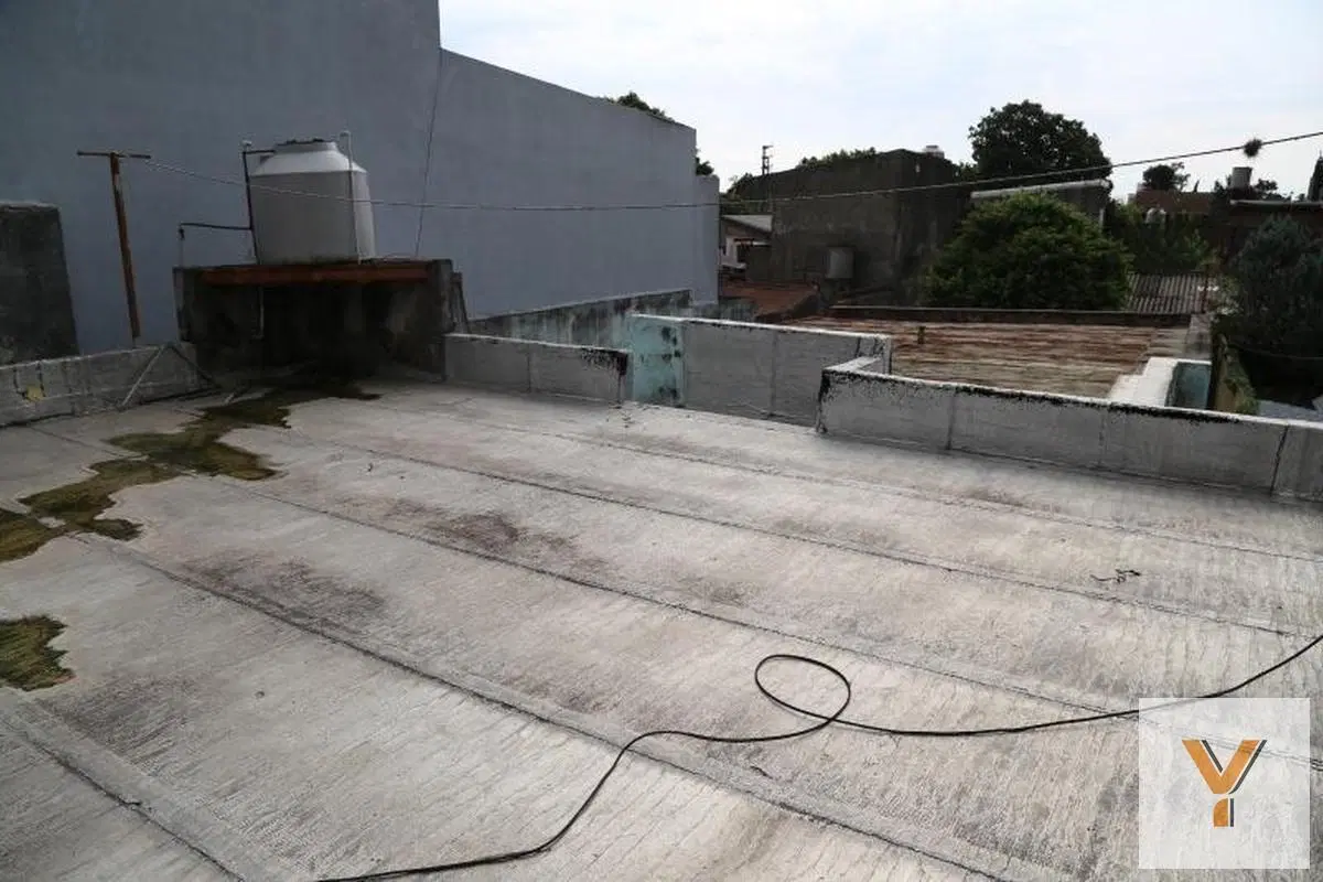 Casa en venta - 2 Dormitorios 1 Baño 2 Locales - 125Mts2 - El Palomar 3
