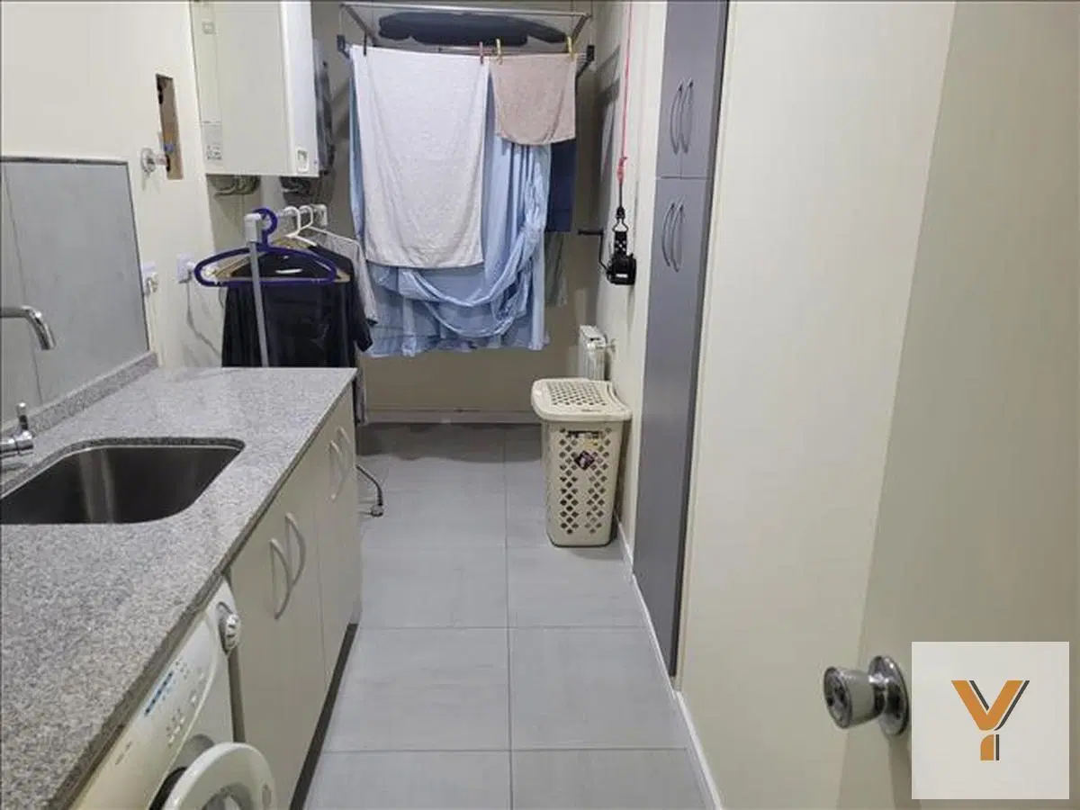 Casa en venta - 3 Dormitorios 2 Baños - Oficinas - Cochera - 416Mts2 - Saladillo 1