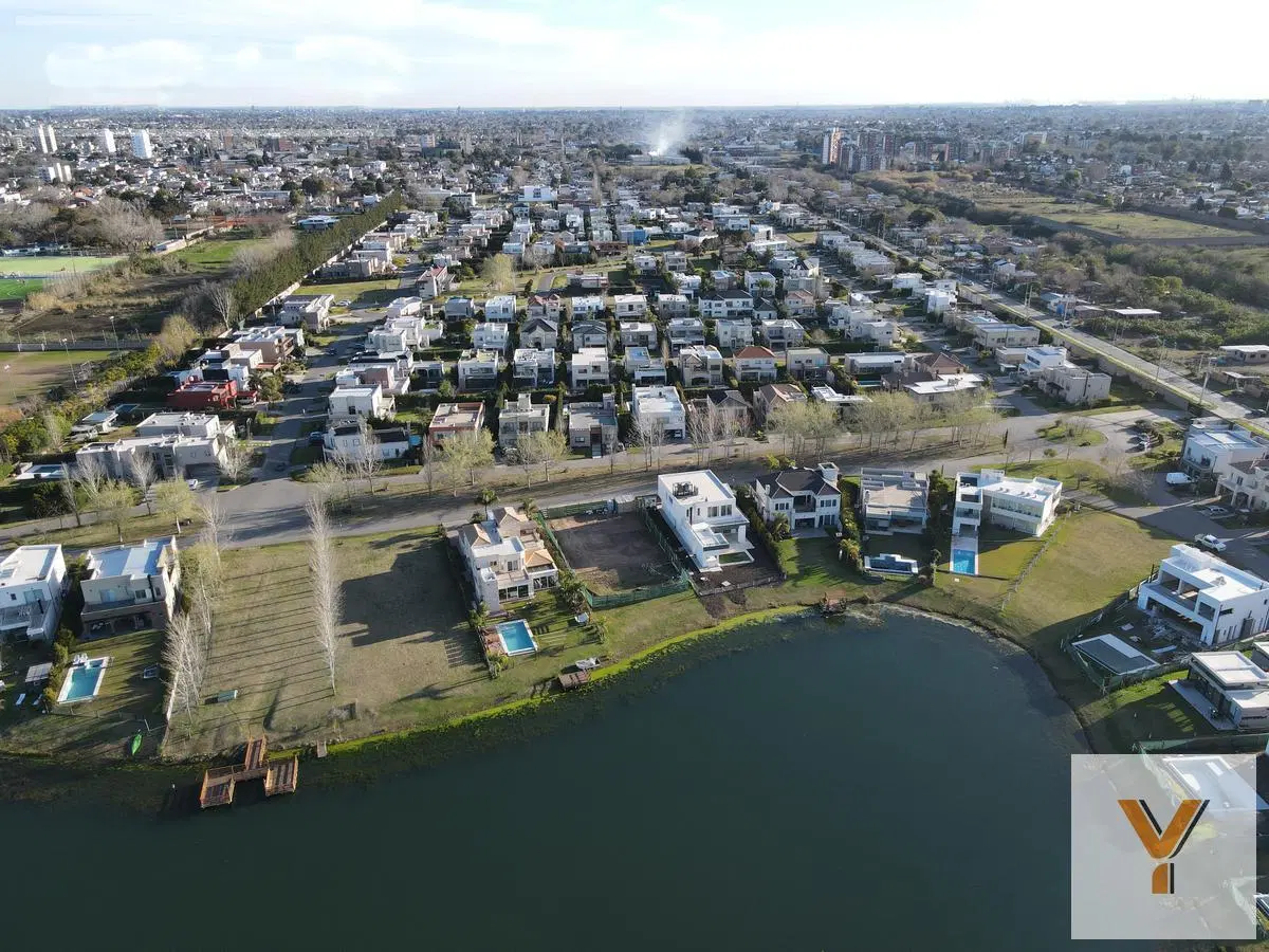Terreno en venta - 725Mts2 - Los Troncos, Berazategui 5