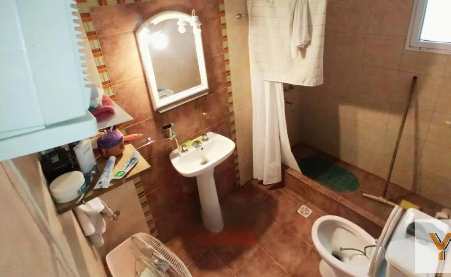 Casa en venta - 3 Dormitorios 2 Baños - 175mts2 - Paso del Rey 3