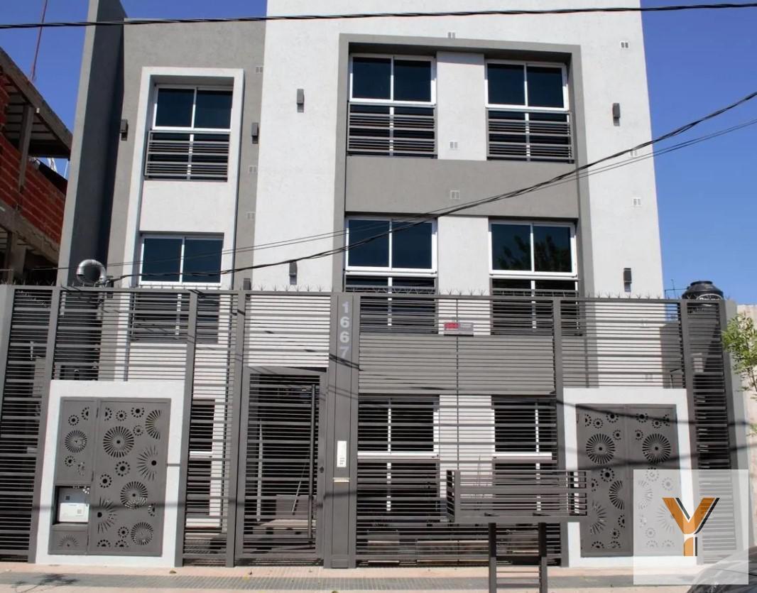 Foto de Departamento en venta - 1 dormitorio 1 baño - 41mts2 - Villa Luzuriaga, imagen 3