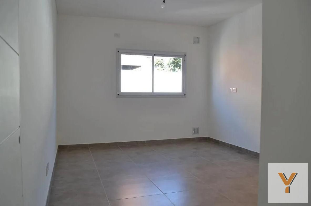 Foto de Departamento en venta - 1 dormitorio 1 baño - 41mts2 - Villa Luzuriaga, imagen 4