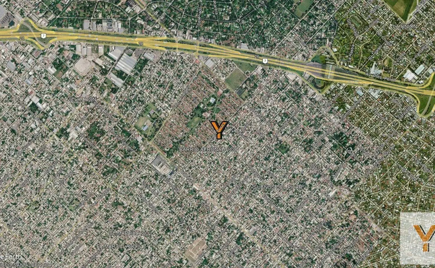 Casa en venta - 3 Dormitorios 1 Baño 2 Cocheras - 140mts2 - Ituzaingó 8