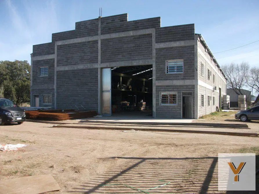 Terreno venta - galpón - casa 2 dormitaros 1 baño - 4326mts2 totales - General Madariaga 4