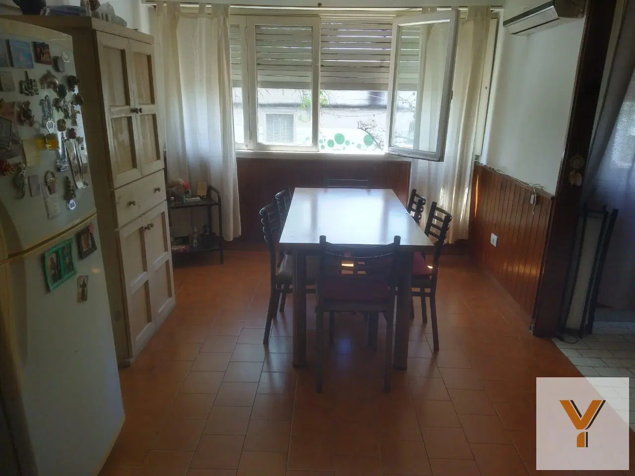 PH en venta - 4 Dormitorios 2 Baños - Cochera - La Plata 4